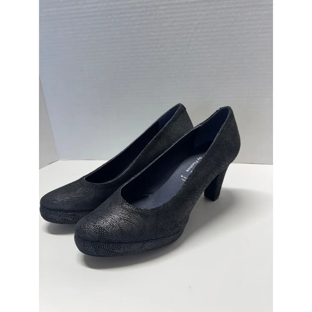 Dorking‎ by Fluchos Black Textured Suede Platform Pumps Size 38 7.5 Spain